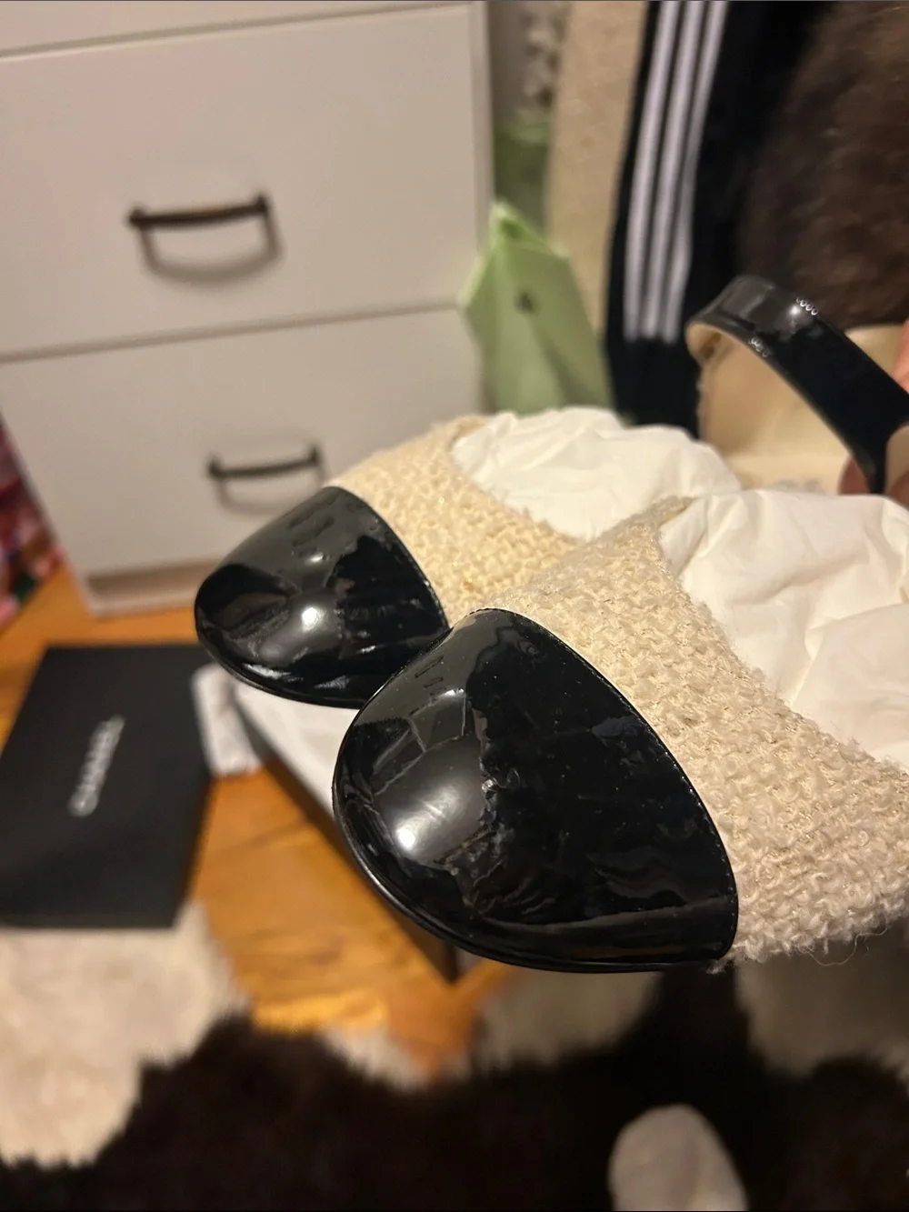 CHANEL Black Patent Leather and Cream Tweed Slingback Flats